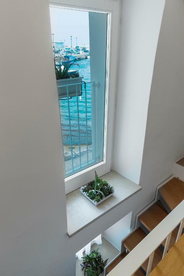 Casetta Sul Porto Antico Monopoli Bagian luar foto